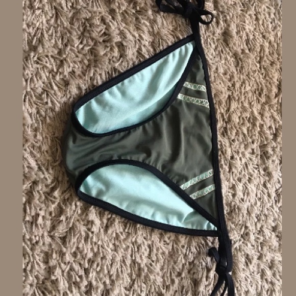 🐣Bikini bottom bundle size medium- - Picture 4 of 7